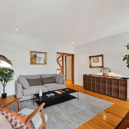 マイ アパート *