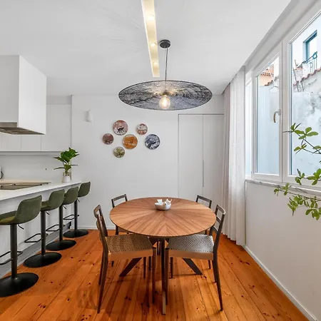 마이 아파트먼트 *